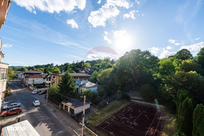 Apartament cu 3 camere de vanzare in Centrul orasului Campulung - 9