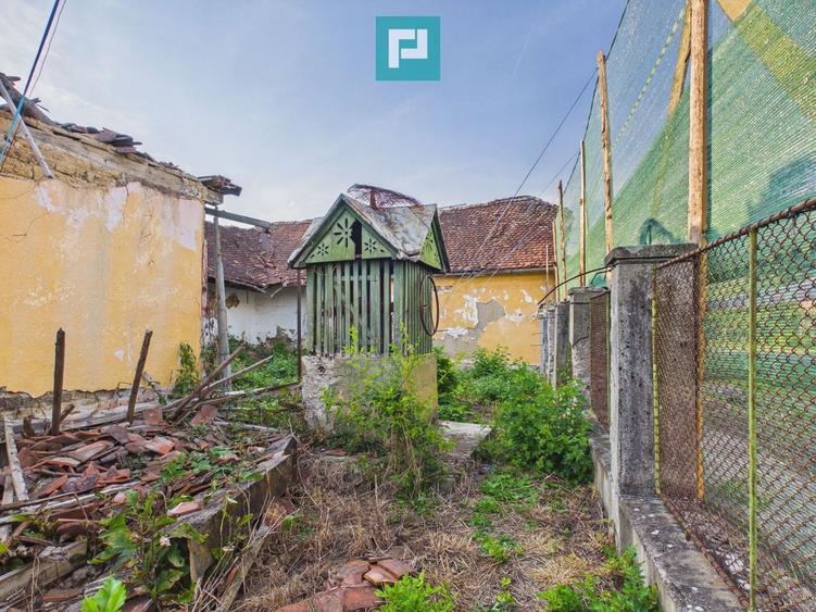 Casă individuală cu 4 camere cu Canalizare în Dezna