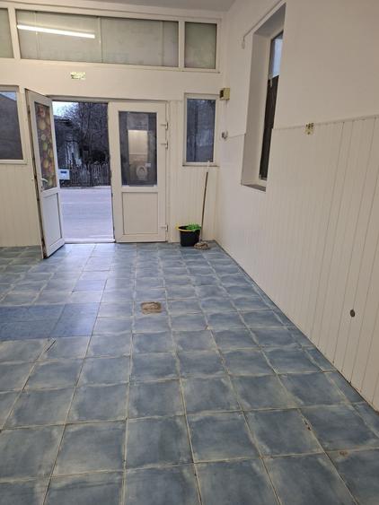 Spațiu comercial, de 30 mp, în Central