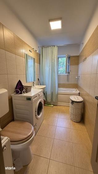 Apartament cu 3 camere în Între Lacuri