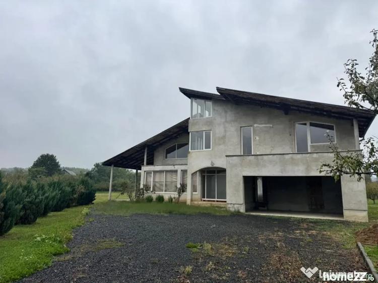 Casă cu 3 camere cu Teren 5754 Mp în Tăuții-Măgherăuș