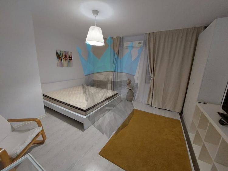 Apartament cu 2 camere decomandat, mobilat în Gara de Nord