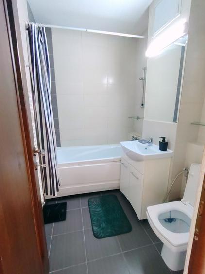 Apartament cu 2 camere semidecomandat în Mircea cel Bătrân