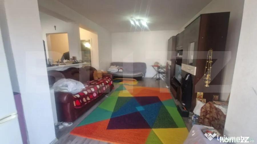 Apartament cu 2 camere decomandat în Sânpetru