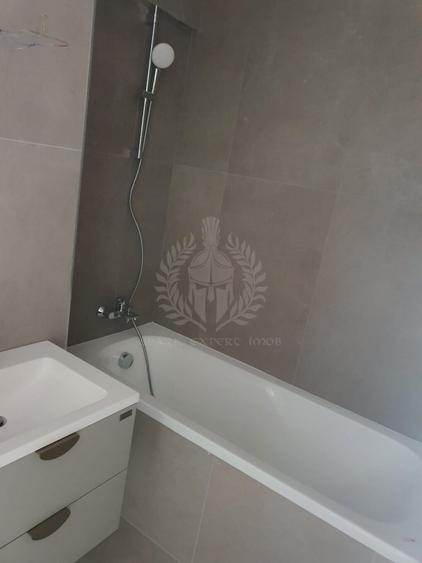 Apartament cu 2 camere decomandat în Albert