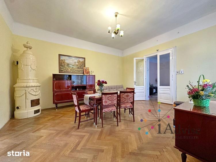 Apartament cu 6 camere în Centrul Istoric