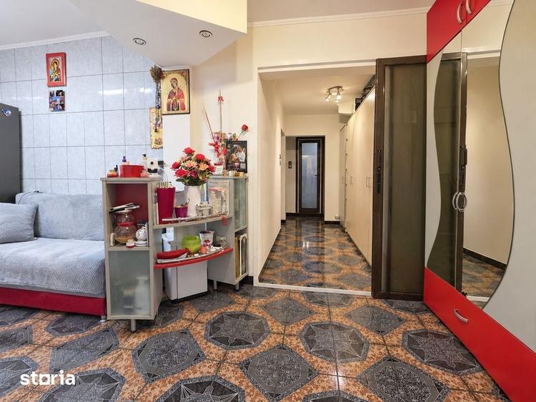 Apartament cu 3 camere în Fizicienilor