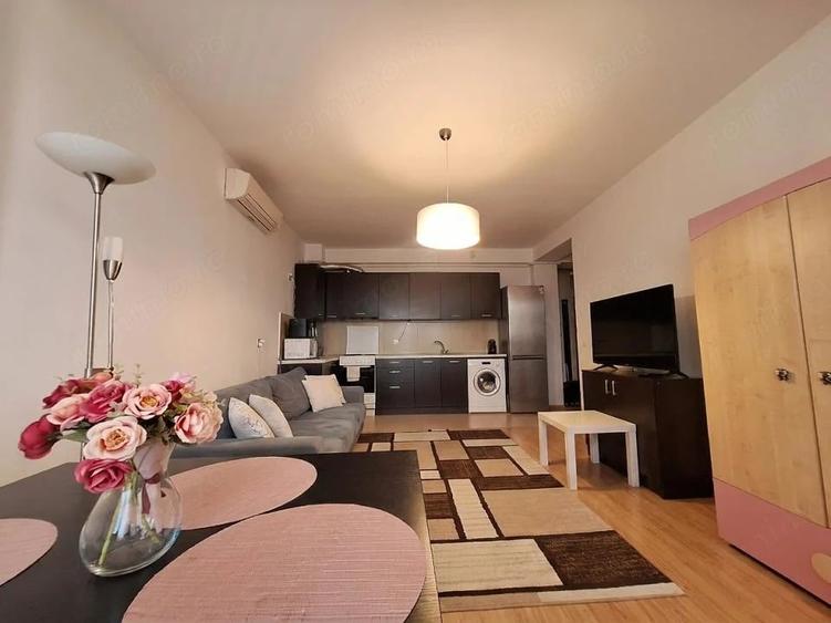 Apartament cu 2 camere decomandat în Fratelia