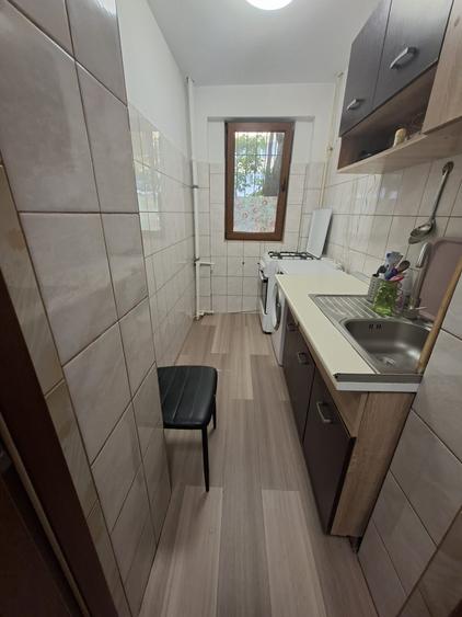 Apartament cu 2 camere decomandat în Colentina