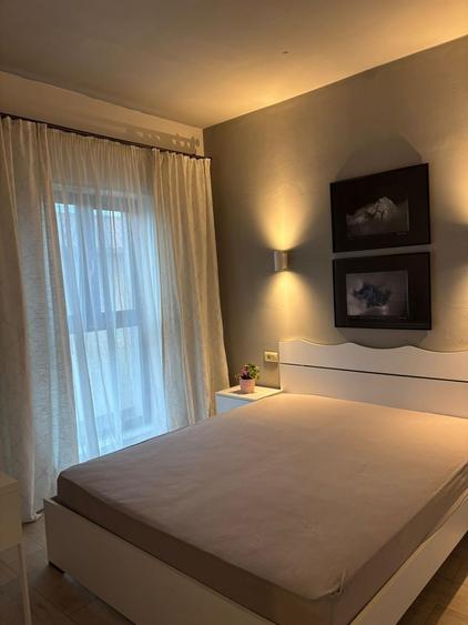 Apartament cu 2 camere semidecomandat în Aradului