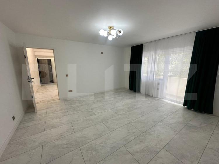 Apartament cu 2 camere, 53 mp, zona Est - 11