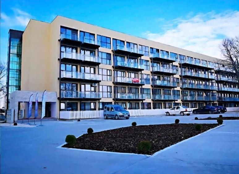 Garsonieră decomandată în Central