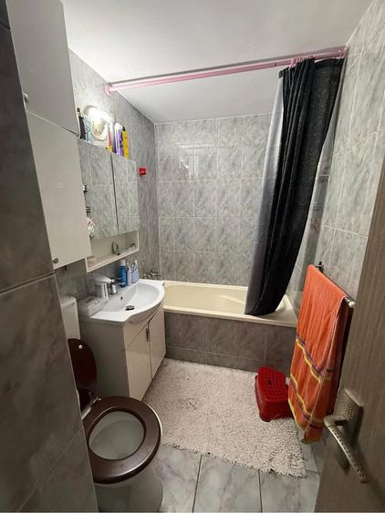 Apartament cu 3 camere decomandat în Calea Aradului