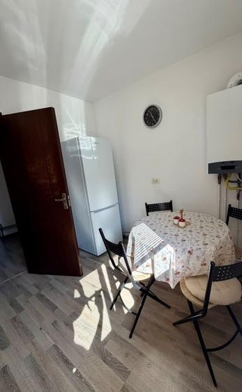 Apartament cu 2 camere decomandat, mobilat în P-ța Gării