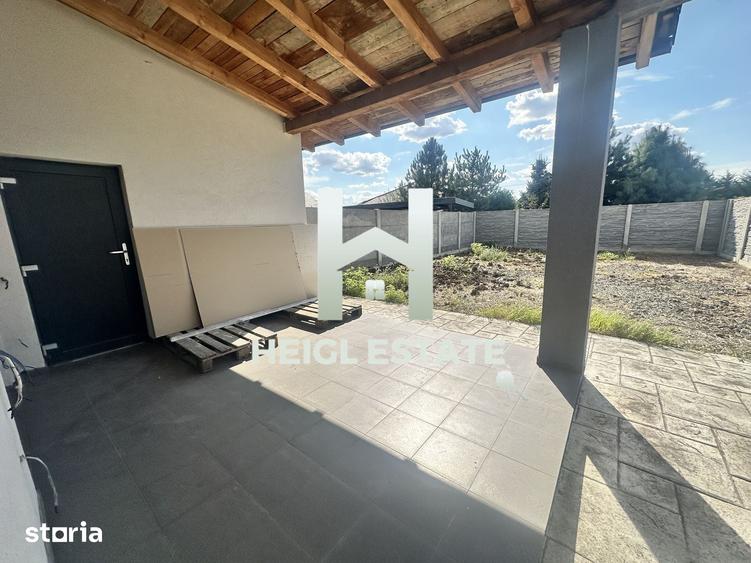 Casă cu 4 camere cu Teren 350 Mp în Bucovăț