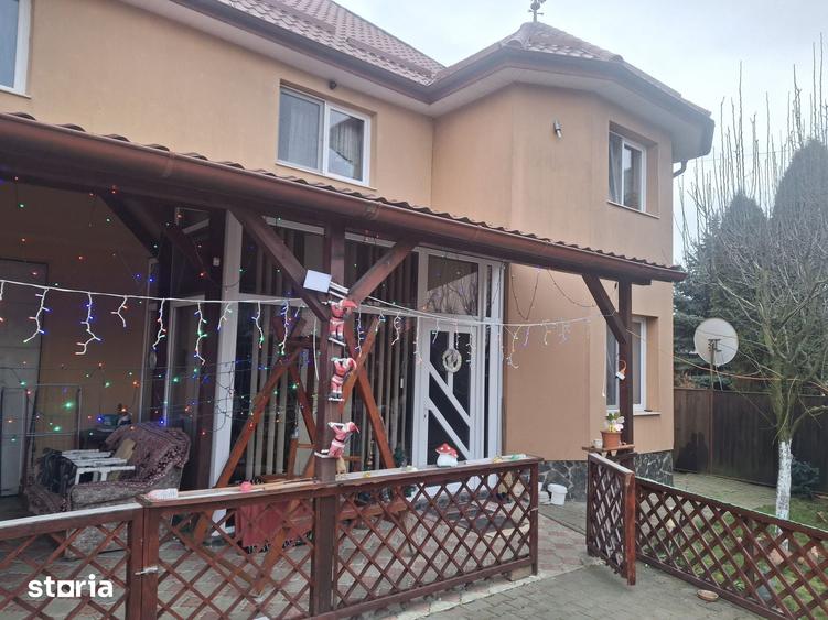 Casă cu 6 camere cu Teren 500 Mp în Sângeorgiu de Mureș