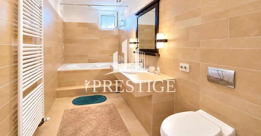 Apartament cu 3 camere decomandat, mobilat în Mihai Viteazul