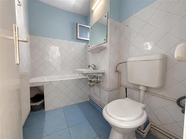 Apartament cu 2 camere circular în Astra