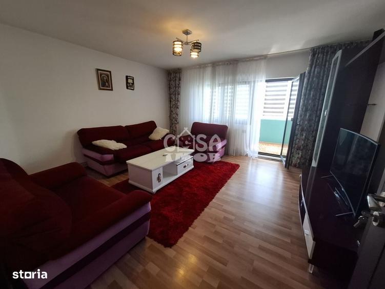 Apartament cu 3 camere în Micro 2