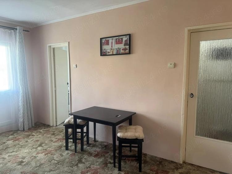 Garsonieră decomandată în Micălaca