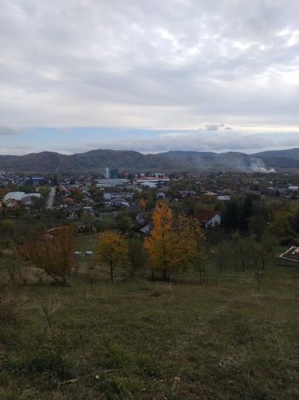 Teren Construcții de 4465 mp, în Vălenii de Munte