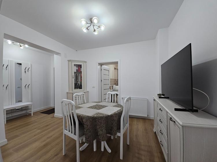 Apartament cu 2 camere decomandat în Tomis Mall