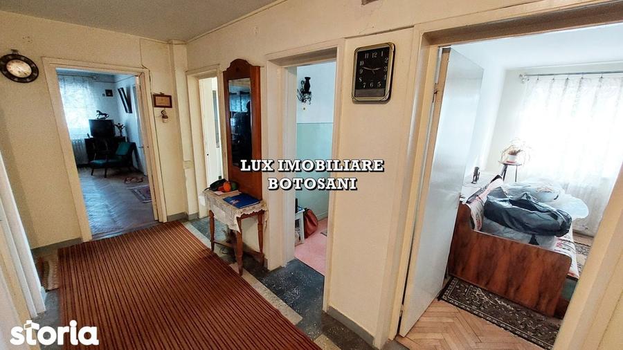 Apartament cu 4 camere în Central