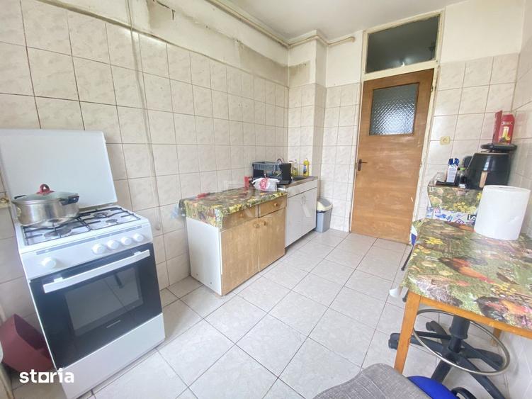Apartament cu 2 camere decomandat în Rahova