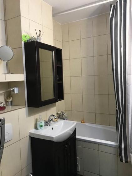 Apartament cu 2 camere decomandat, mobilat în Berceni
