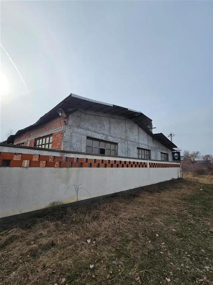 Teren Construcții intravilan de 57662 mp, în Popeni