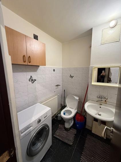 Garsonieră decomandată în Central