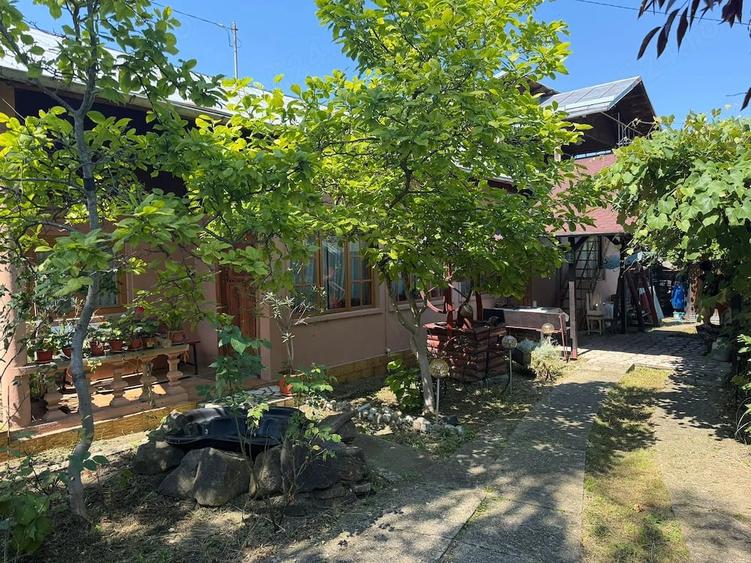Casă cu Teren 485 Mp în Central