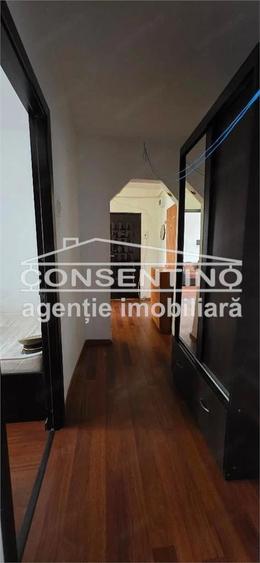 Apartament cu 3 camere decomandat în Dorobanți 1