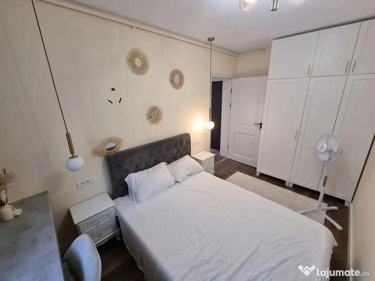 Apartament cu 3 camere semidecomandat, mobilat în Tomis II