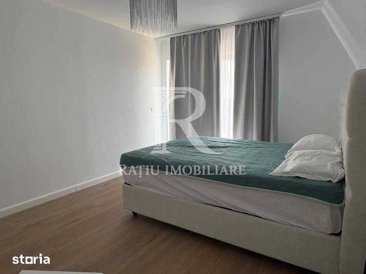 Casă cu 6 camere cu Teren 700 Mp în Central