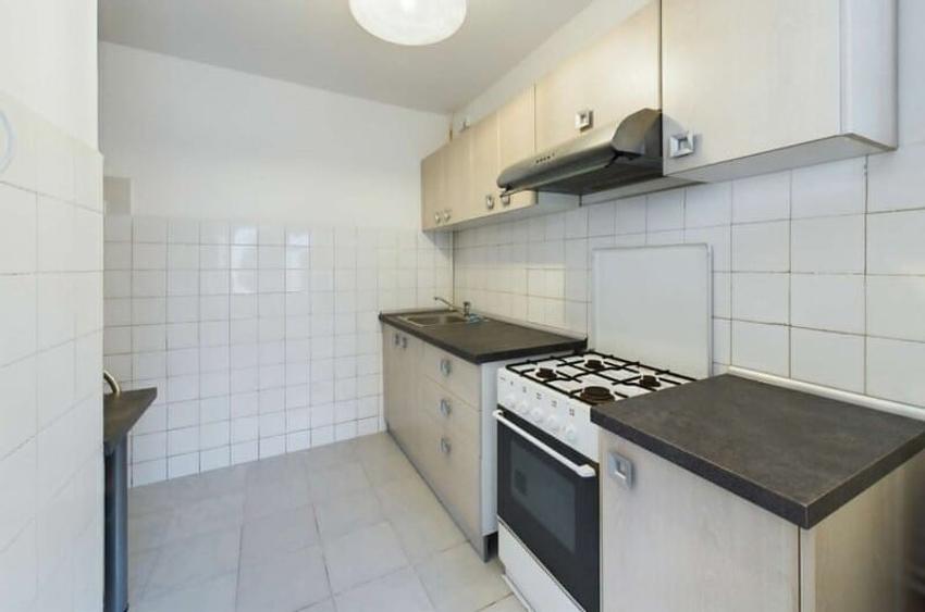 Apartament cu 2 camere decomandat, mobilat în P-ța Muncii