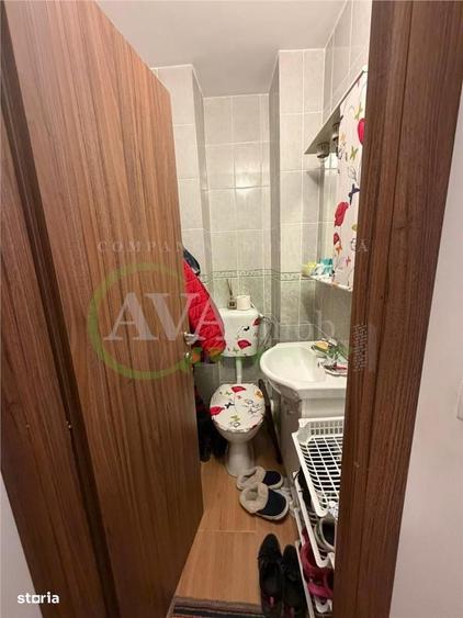 Apartament cu 3 camere decomandat în Mioriței