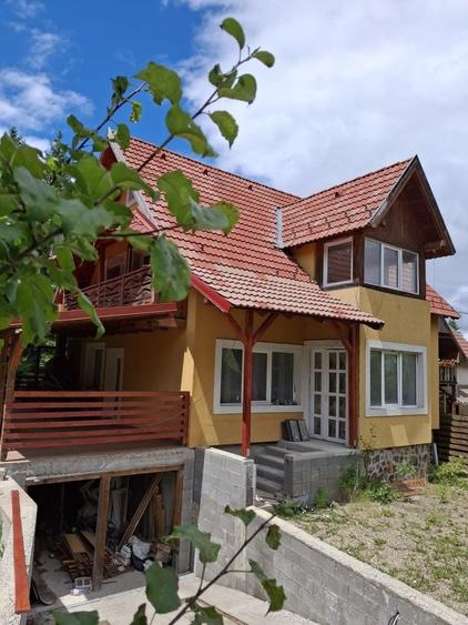 Casă cu 4 camere în Ciba
