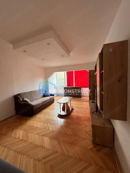 Apartament cu 4 camere decomandat, mobilat în Freidorf