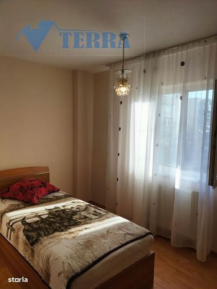 Apartament cu 4 camere decomandat în Ultracentral