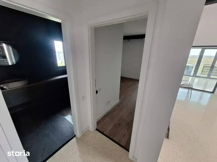 Casă cu 4 camere cu Teren 500 Mp în Cernica