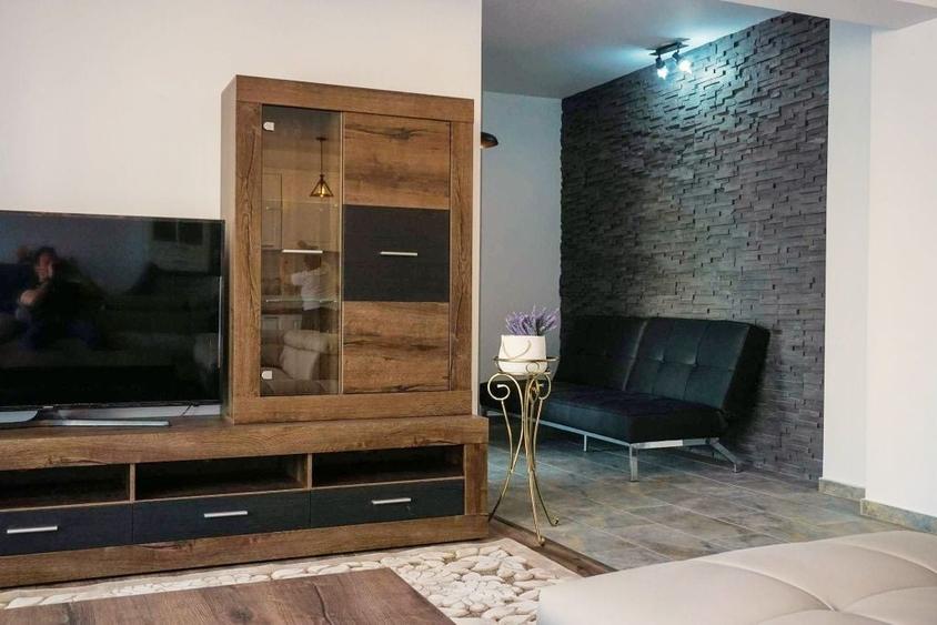 PF inchiriez apt 2 camere Dorobantilor 128, loc de parcare subteran - 3