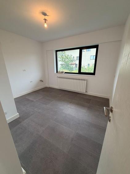Apartament 4 Camere Premium | Terasa si Gradina | Parcare inclusa - 13