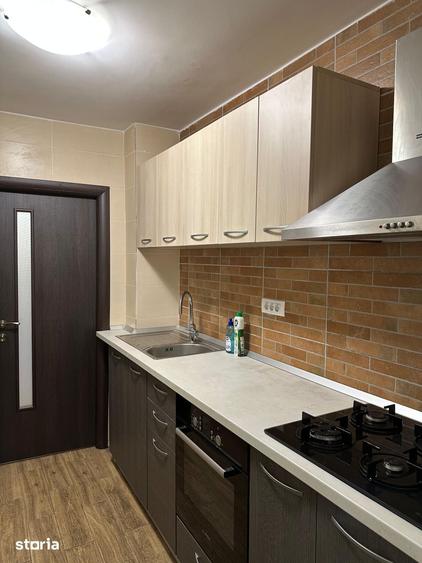 Apartament cu 3 camere în Drumul Taberei