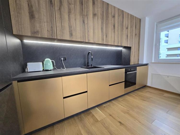 Apartament cu 2 camere decomandat în Centrul Istoric