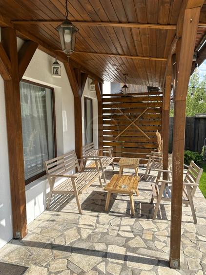 Casă individuală cu 12 camere cu Piscina în Băișoara