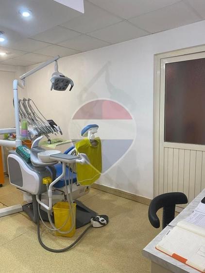 Apartament cu 2 camere semidecomandat în Berceni