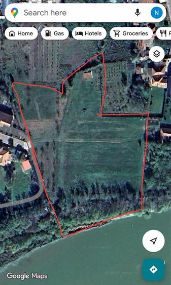 Teren de 1000 mp, în Berca