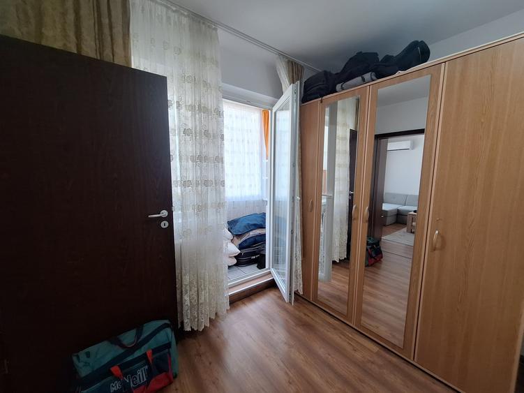 Apartament cu 2 camere nedecomandat, mobilat în Girocului