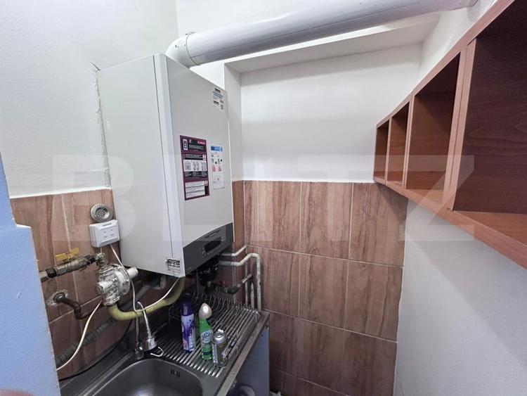 Apartament cu 3 camere decomandat, mobilat în Central